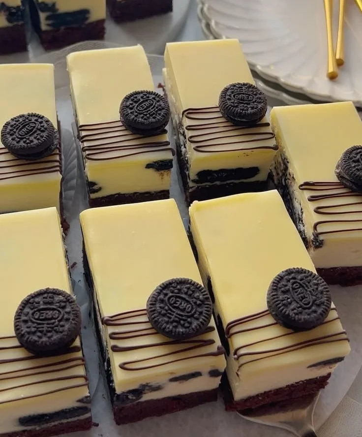 Delicious Chocolate Oreo Cheesecake with creamy texture and Oreo cookie crust